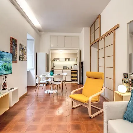 Apartment Elegant Behind The Colosseum Rome