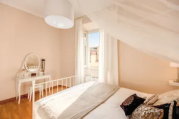 Elegant Behind The Colosseum *