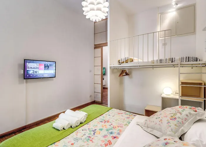 Elegant Behind The Colosseum